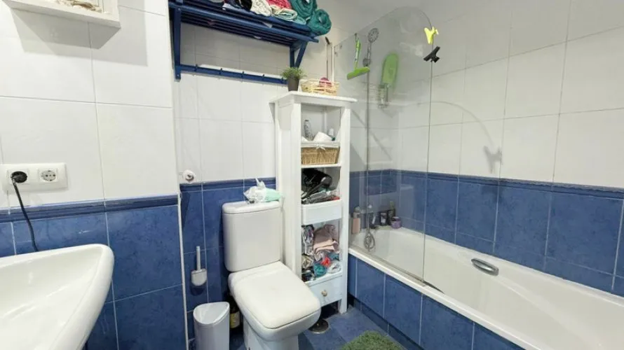 3 bedrooms apartment for sale , Manilva, Spain No. 576 № 5