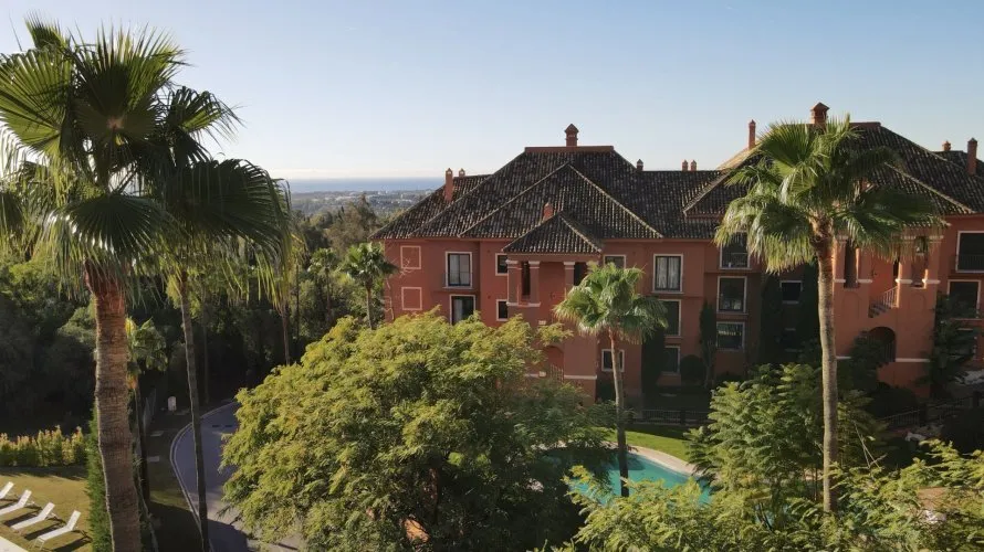 3 bedrooms duplex for sale , Benahavis, Spain No. 321 № 3