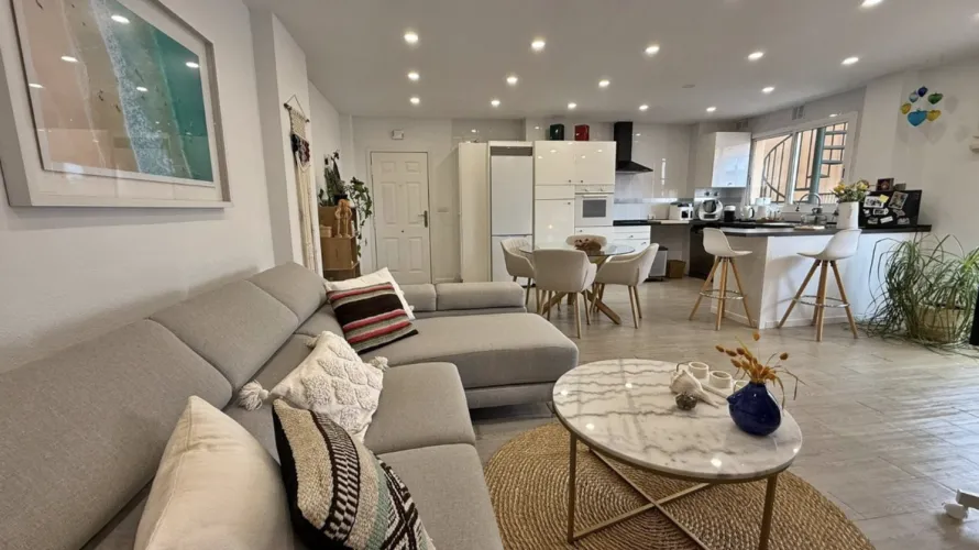 2 bedrooms duplex for sale , Fuengirola, Spain No. 631