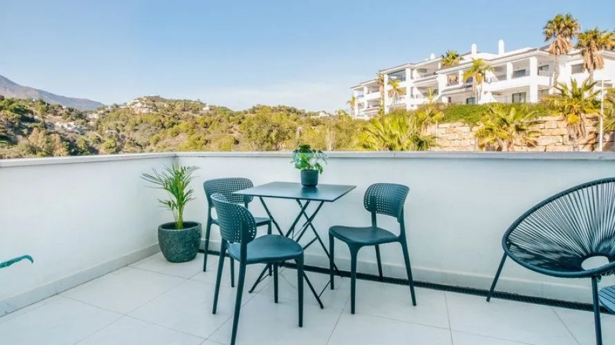 4 bedrooms apartment for sale , Estepona, Spain No. 302 № 24