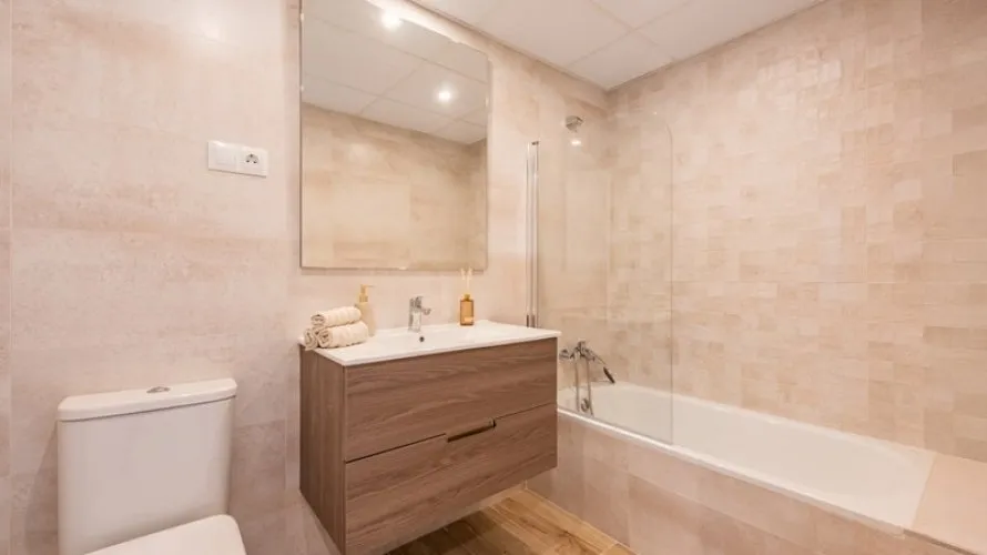 3 bedrooms apartment for sale , Nueva Andalucia, Spain No. 722 № 13