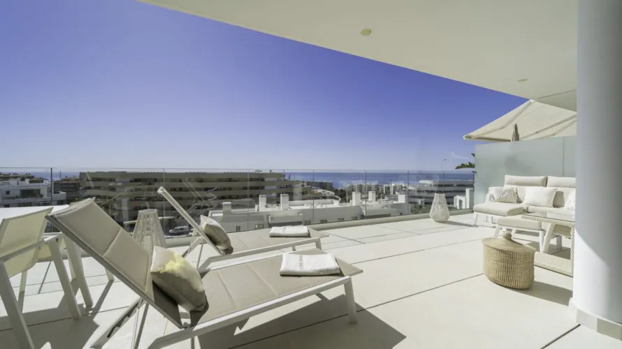 2 bedrooms penthouse for sale , Fuengirola, Spain No. 399 № 1