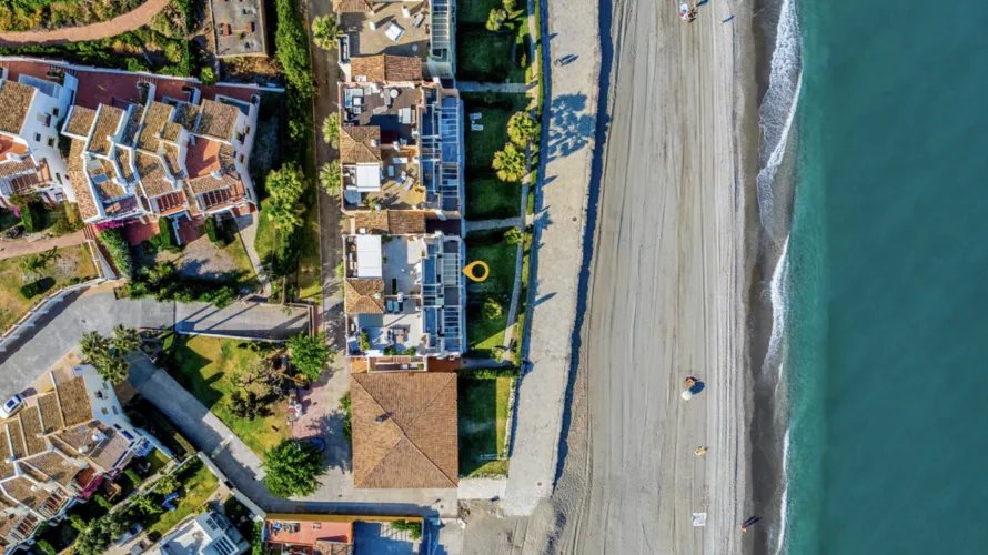 3 bedrooms apartment for sale , Estepona, Spain No. 792 № 17