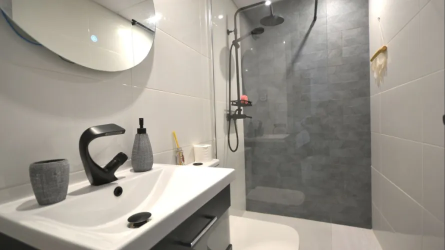 2 bedrooms apartment for sale , Mijas Costa, Spain No. 731 № 3