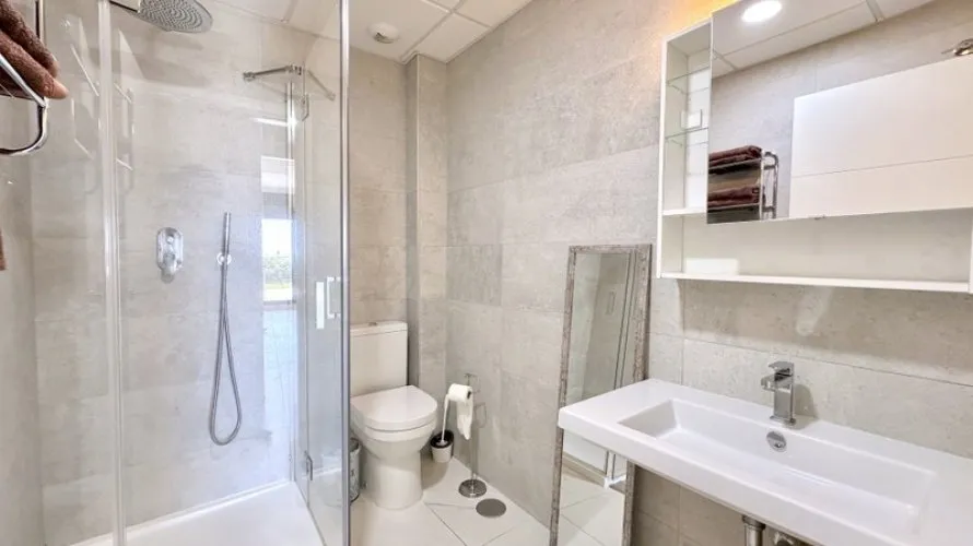 3 bedrooms apartment for sale , Estepona, Spain No. 710 № 19