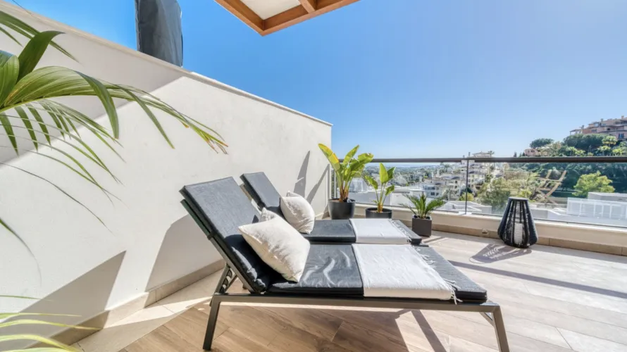 2 bedrooms apartment for sale , Marbella, Spain No. 582 № 11