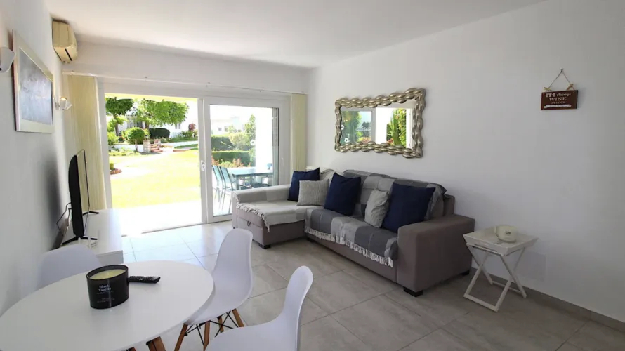 2 bedrooms apartment for sale , Estepona, Spain No. 783 № 6