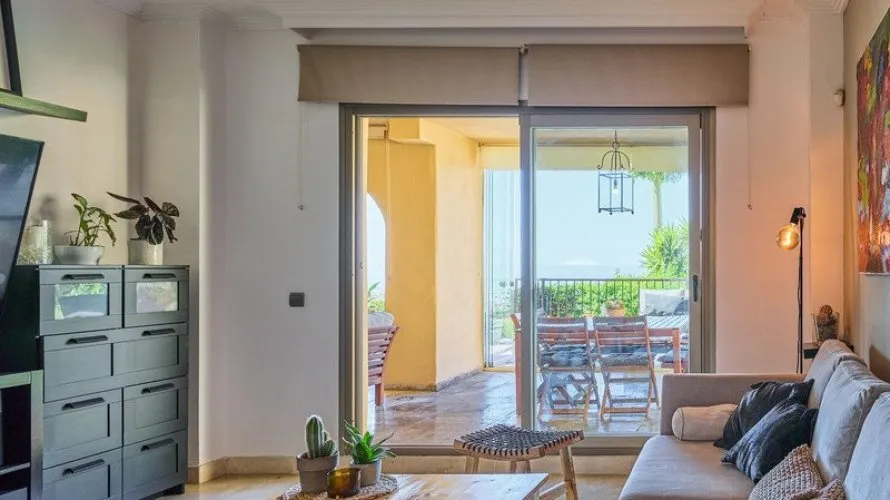 3 bedrooms apartment for sale , Benahavis, Spain No. 673 № 13