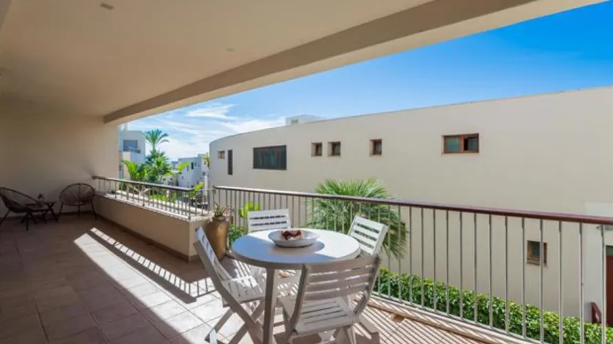 3 bedrooms apartment for sale , Marbella, Spain No. 386 № 8