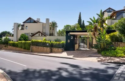 3 bedrooms apartment for sale , Marbella, Spain No. 345