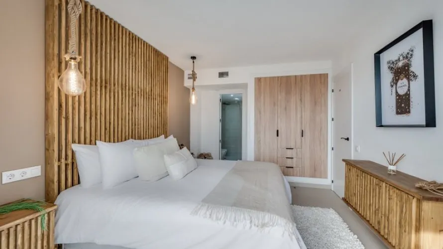 3 bedrooms apartment for sale , Nueva Andalucia, Spain No. 795 № 21