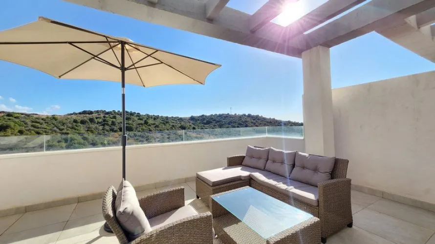 3 bedrooms duplex for sale , Estepona, Spain No. 340 № 25