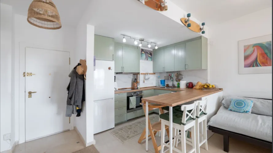 1 bedroom apartment for sale , Estepona, Spain No. 749 № 1