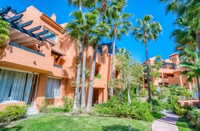 2 bedrooms apartment for sale , Marbella, Spain No. 688