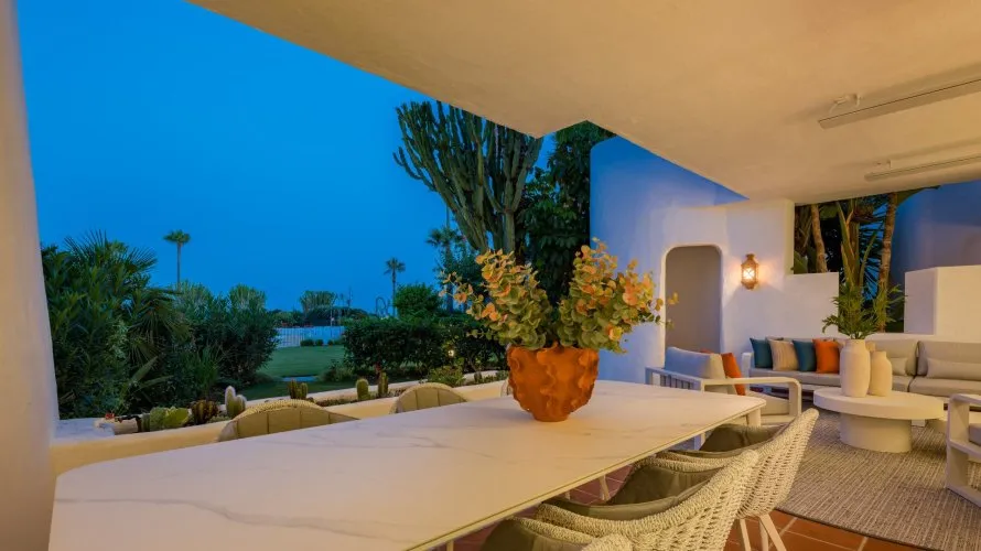 3 bedrooms apartment for sale , Estepona, Spain No. 487 № 8