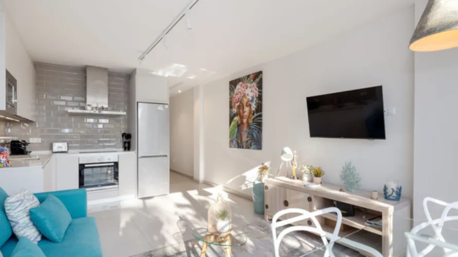 2 bedrooms apartment for sale , Nueva Andalucia, Spain No. 799 № 6