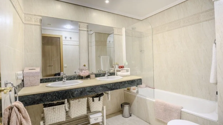 2 bedrooms penthouse for sale , Estepona, Spain No. 484 № 9