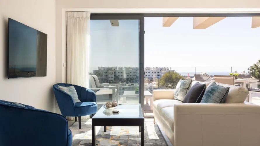 3 bedrooms apartment for sale , Estepona, Spain No. 548 № 15