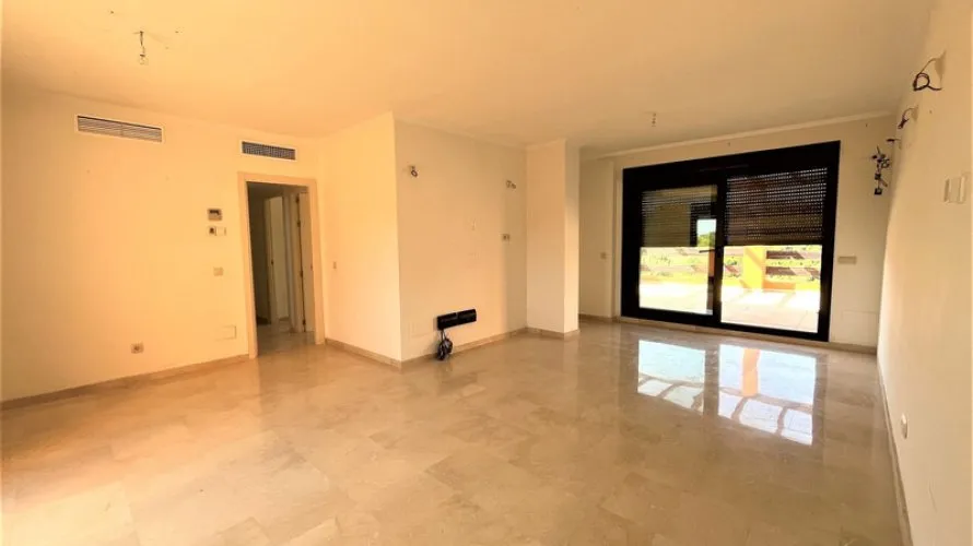 3 bedrooms penthouse for sale , Casares, Spain No. 553 № 12