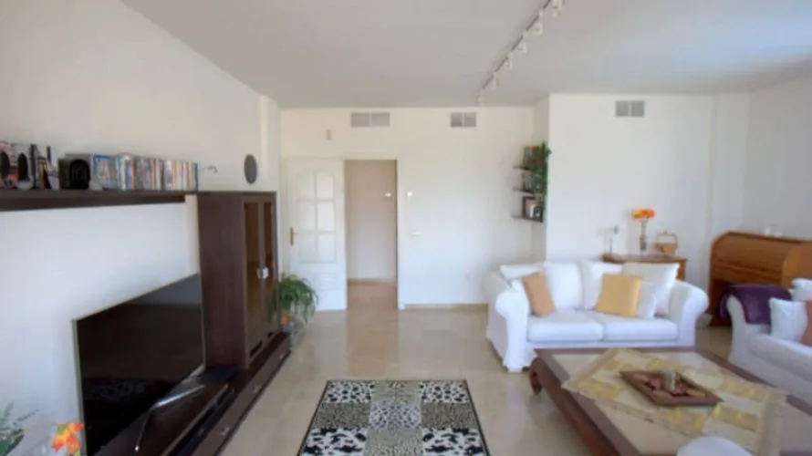 2 bedrooms penthouse for sale , Manilva, Spain No. 552 № 5