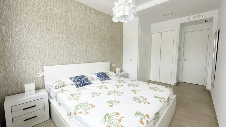 3 bedrooms apartment for sale , Estepona, Spain No. 707 № 16