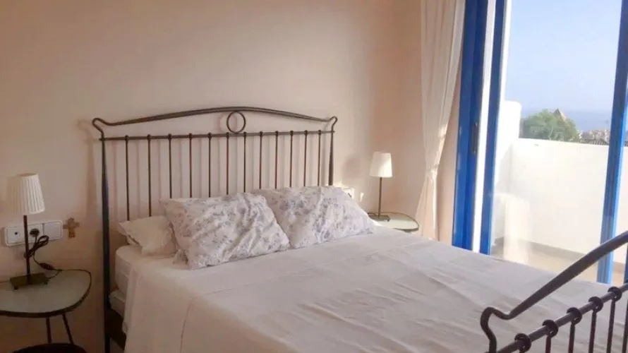 2 bedrooms apartment for sale , Manilva, Spain No. 560 № 9