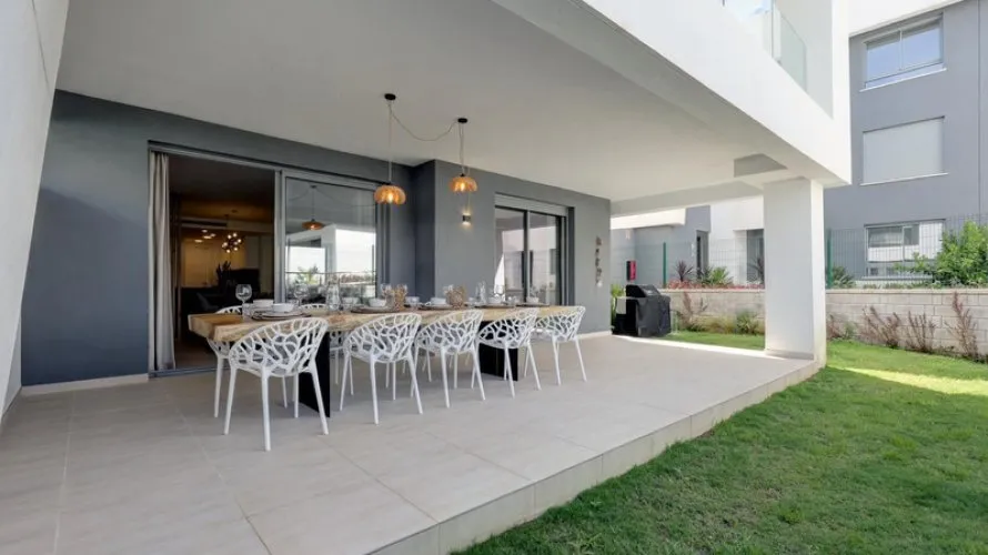 2 bedrooms apartment for sale , Estepona, Spain No. 647 № 11