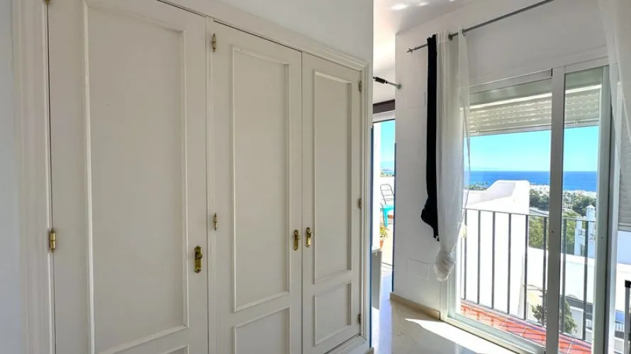 2 bedrooms apartment for sale , Casares, Spain No. 573 № 4