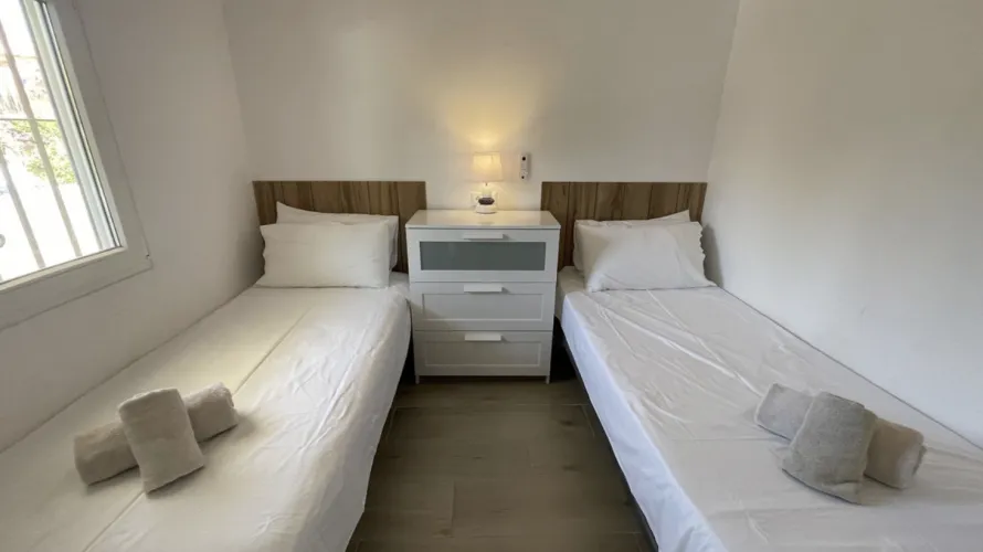 2 bedrooms apartment for sale , Estepona, Spain No. 492 № 9