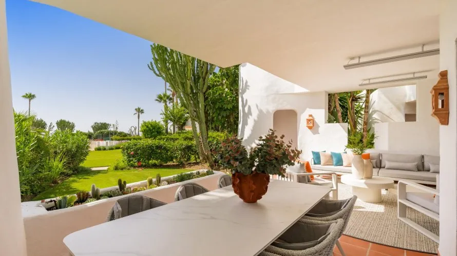 3 bedrooms apartment for sale , Estepona, Spain No. 487 № 10