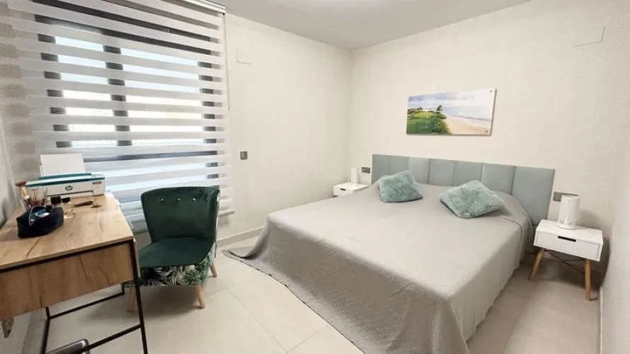 3 bedrooms apartment for sale , La Quinta, Spain No. 797 № 18