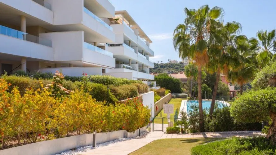 3 bedrooms apartment for sale , Benahavis, Spain No. 674 № 9