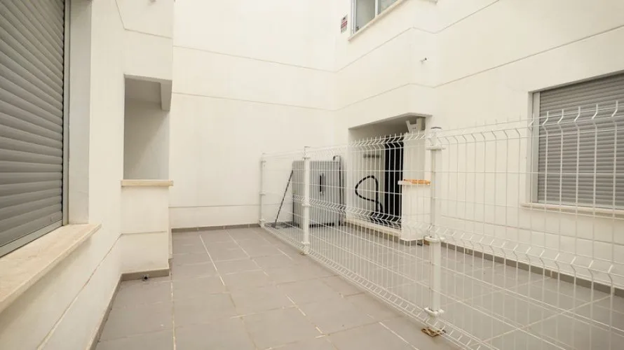 3 bedrooms apartment for sale , Cortes (San Pedro De Alcantara), Spain No. 261 № 6