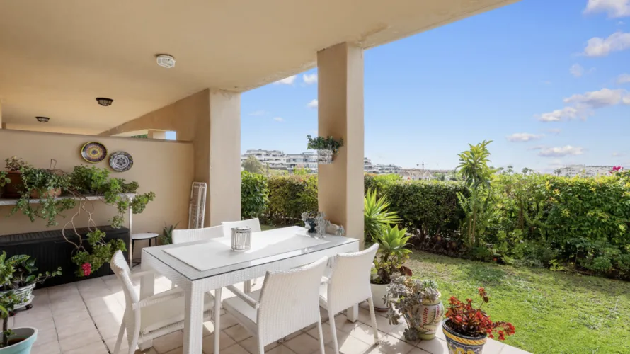 2 bedrooms apartment for sale , Estepona, Spain No. 782 № 14