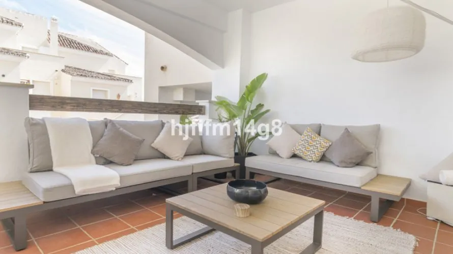 2 bedrooms apartment for sale , Marbella, Spain No. 587 № 4