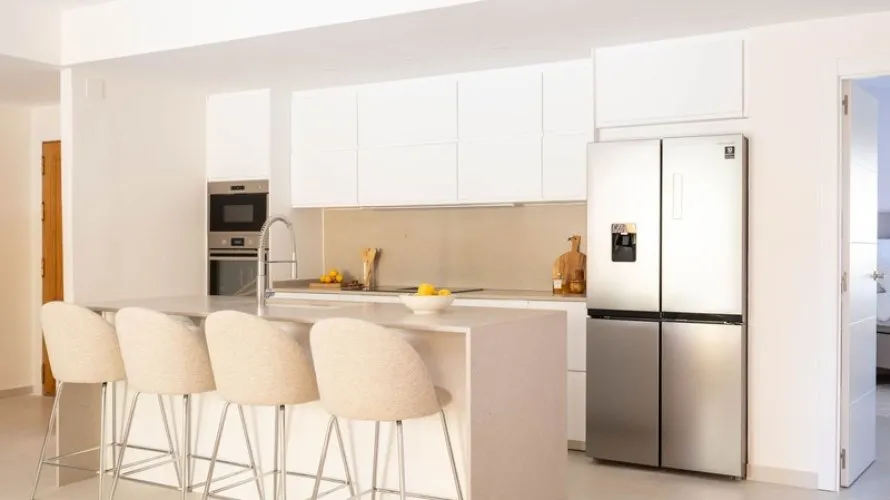 4 bedrooms apartment for sale , Cortes (San Pedro De Alcantara), Spain No. 723 № 4