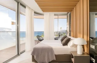 3 bedrooms penthouse for sale , Estepona, Spain No. 384