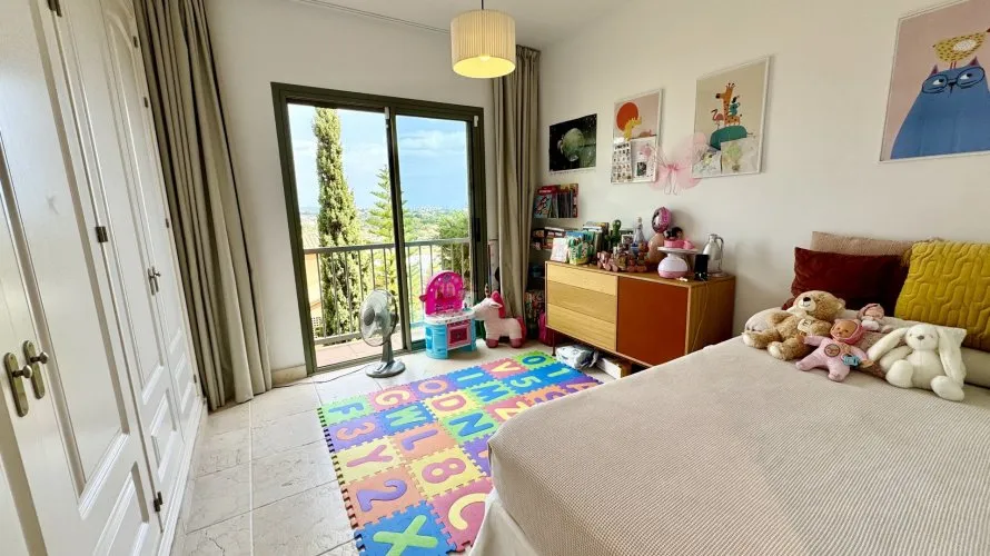 2 bedrooms apartment for sale , Estepona, Spain No. 447 № 5