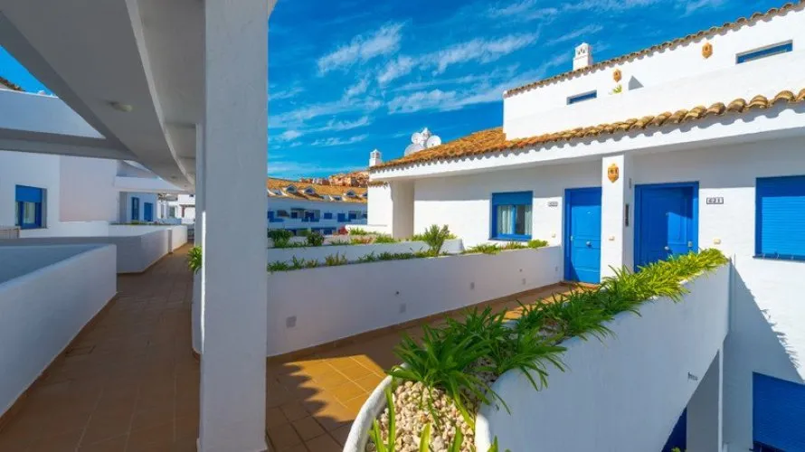 2 bedrooms duplex for sale , Manilva, Spain No. 410 № 6