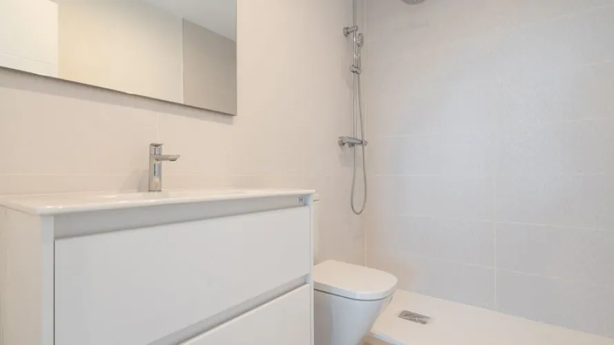 2 bedrooms apartment for sale , Estepona, Spain No. 637 № 18