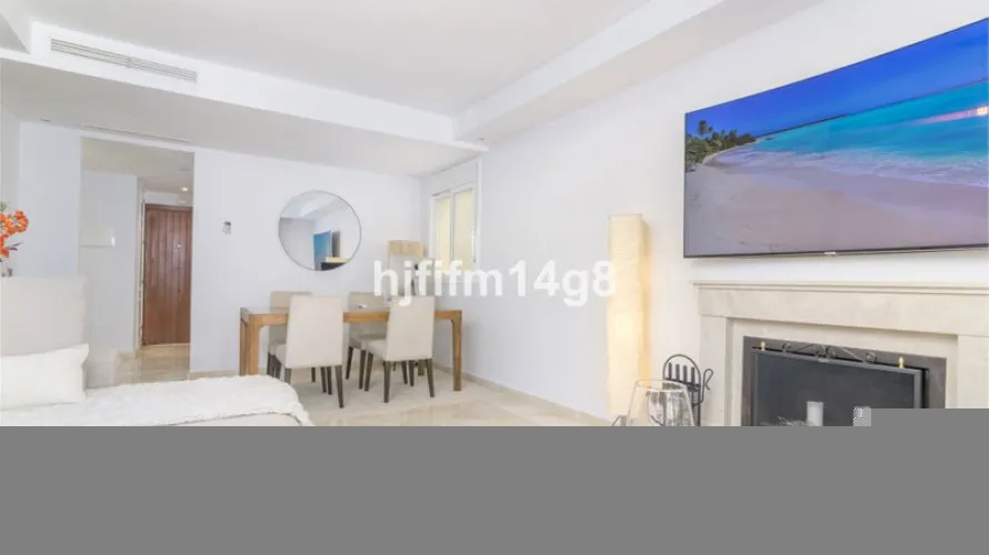 2 bedrooms apartment for sale , Marbella, Spain No. 587 № 12