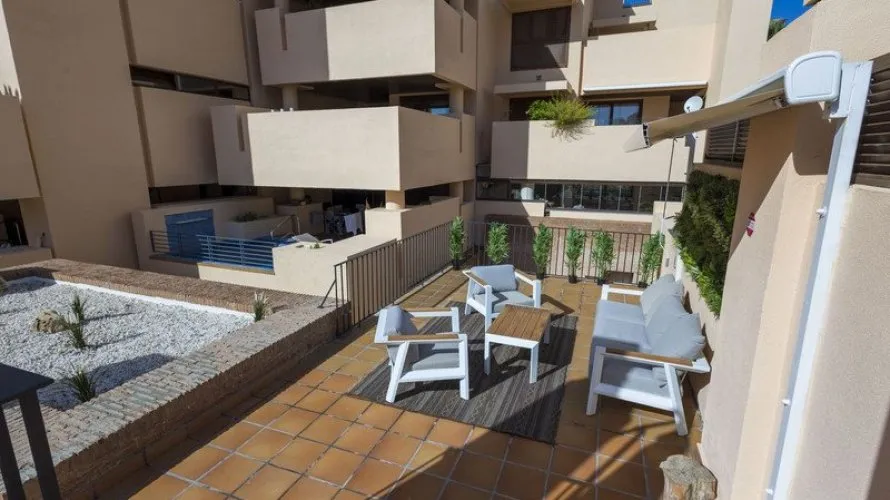 1 bedroom penthouse for sale , Estepona, Spain No. 524 № 7