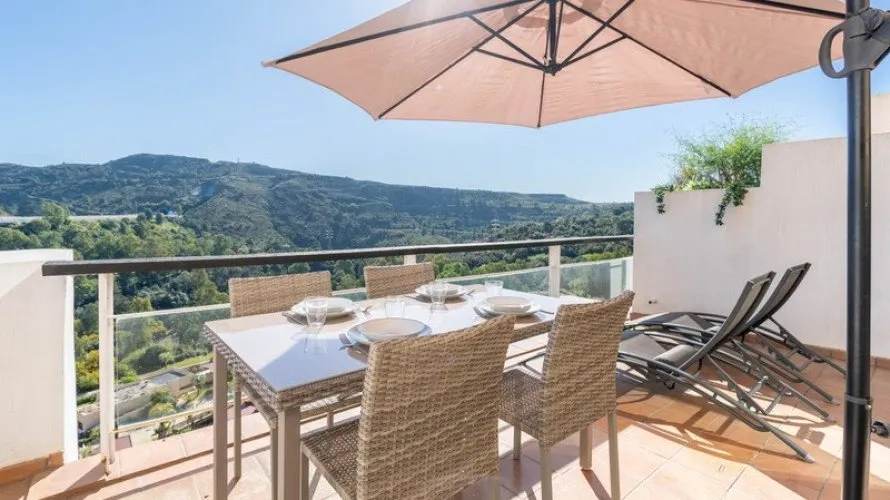 2 bedrooms duplex for sale , Benahavis, Spain No. 646 № 8