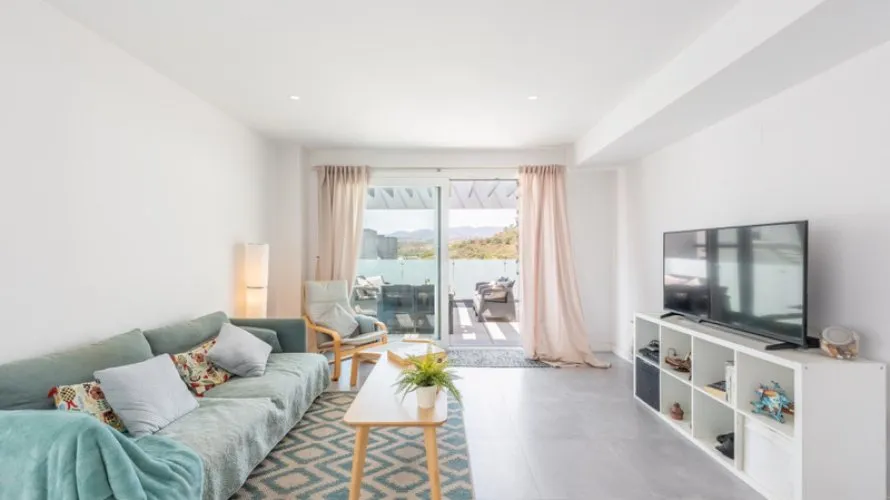 3 bedrooms apartment for sale , La Cala De Mijas, Spain No. 257 № 6