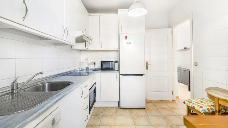 2 bedrooms penthouse for sale , Estepona, Spain No. 681 № 5