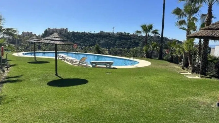 2 bedrooms apartment for sale , Marbella, Spain No. 614 № 5