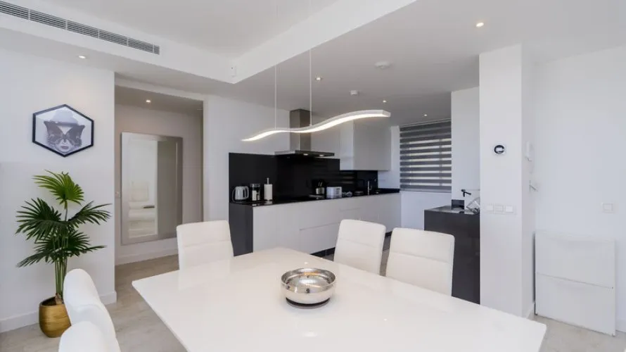 2 bedrooms apartment for sale , Estepona, Spain No. 655 № 9