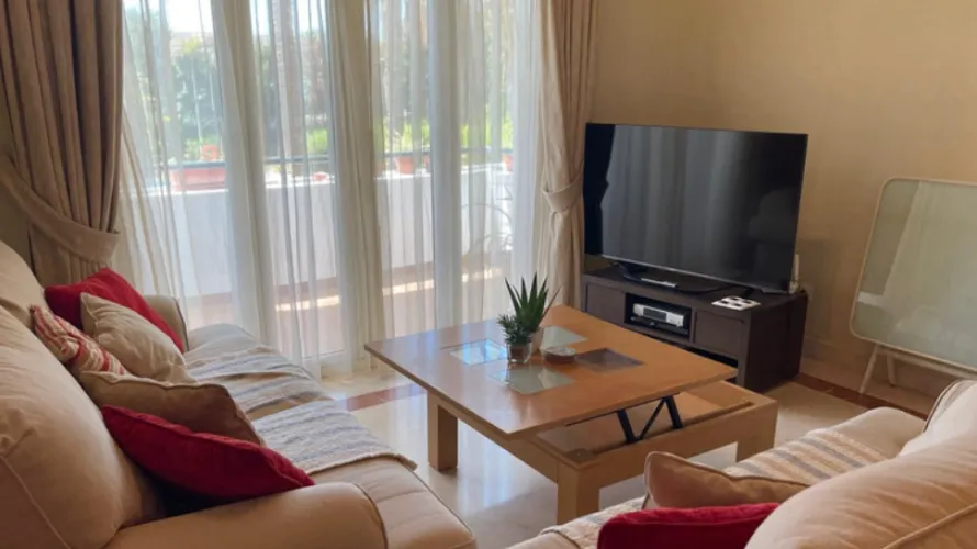 2 bedrooms apartment for sale , Nueva Andalucia, Spain No. 634 № 2