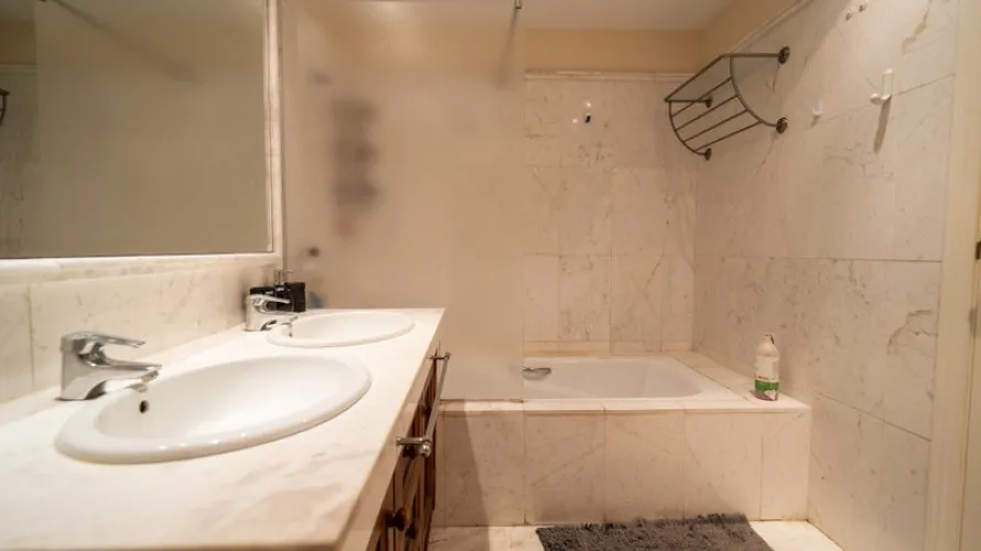 2 bedrooms apartment for sale , Estepona, Spain No. 483 № 18