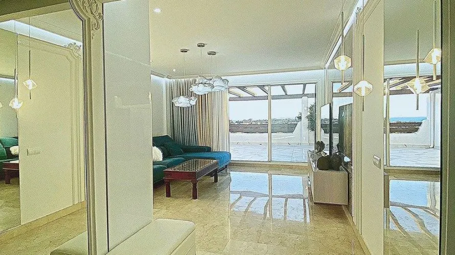 2 bedrooms apartment for sale , Estepona, Spain No. 639 № 9